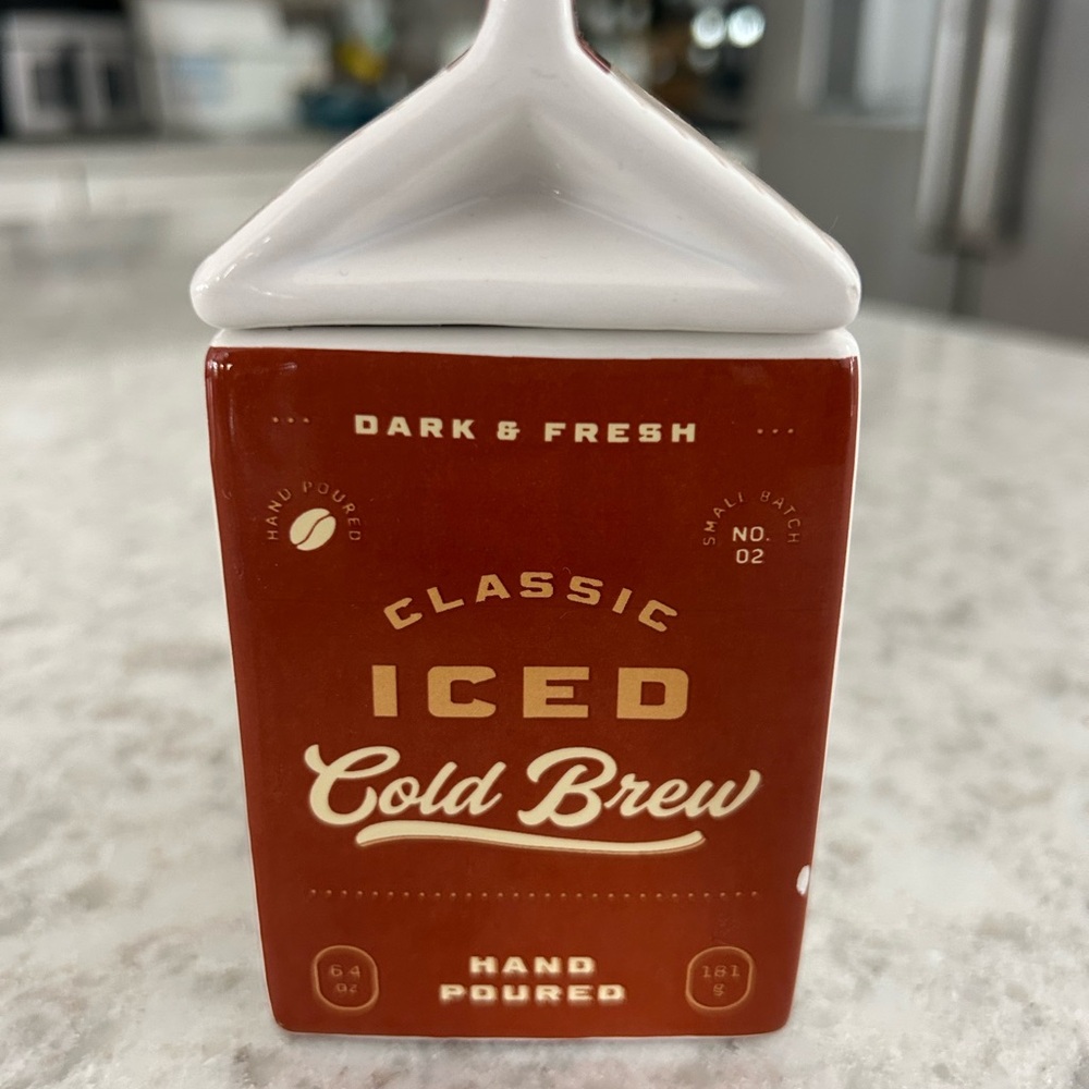 “New” Goodies Classic Iced Cold Brew Candle 6.4 oz